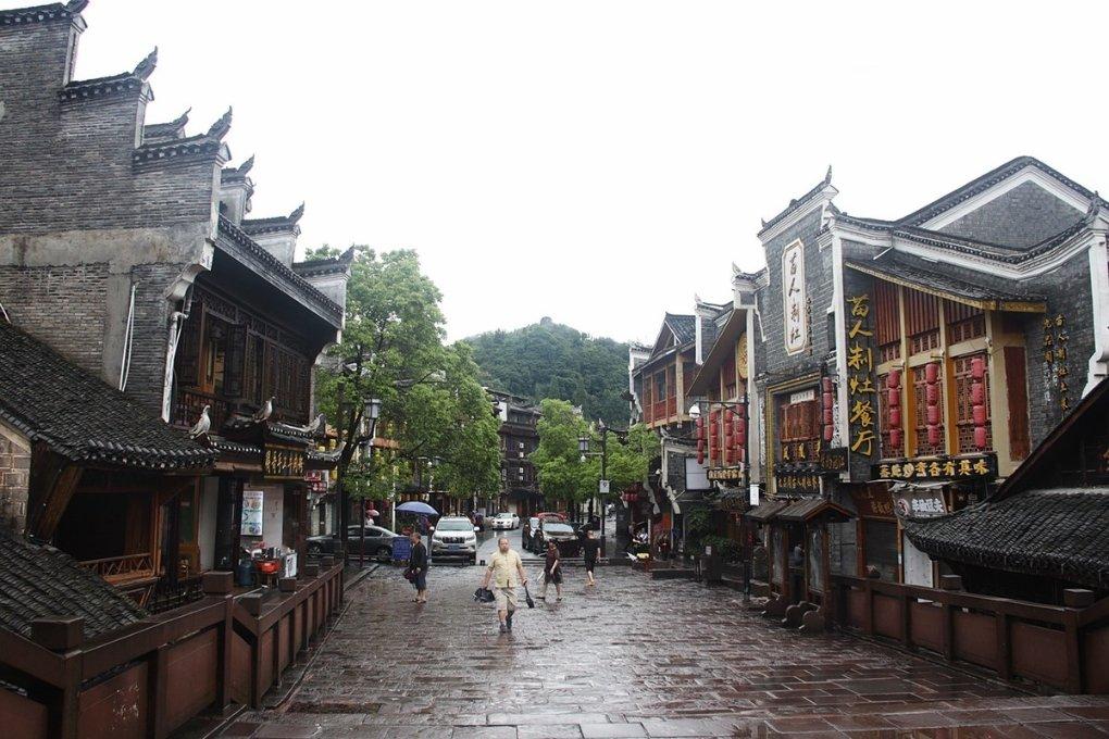 泸定地震对旅游有影响吗？